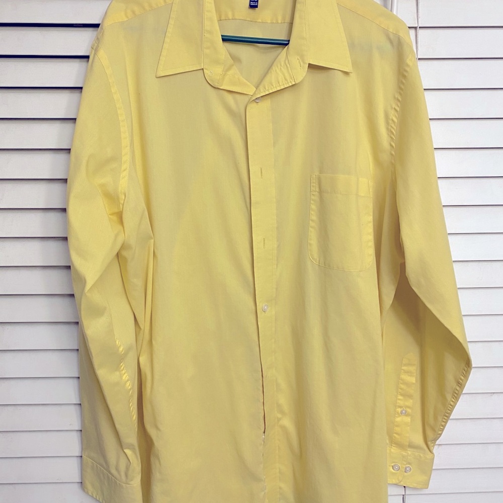 Men’s dress shirt